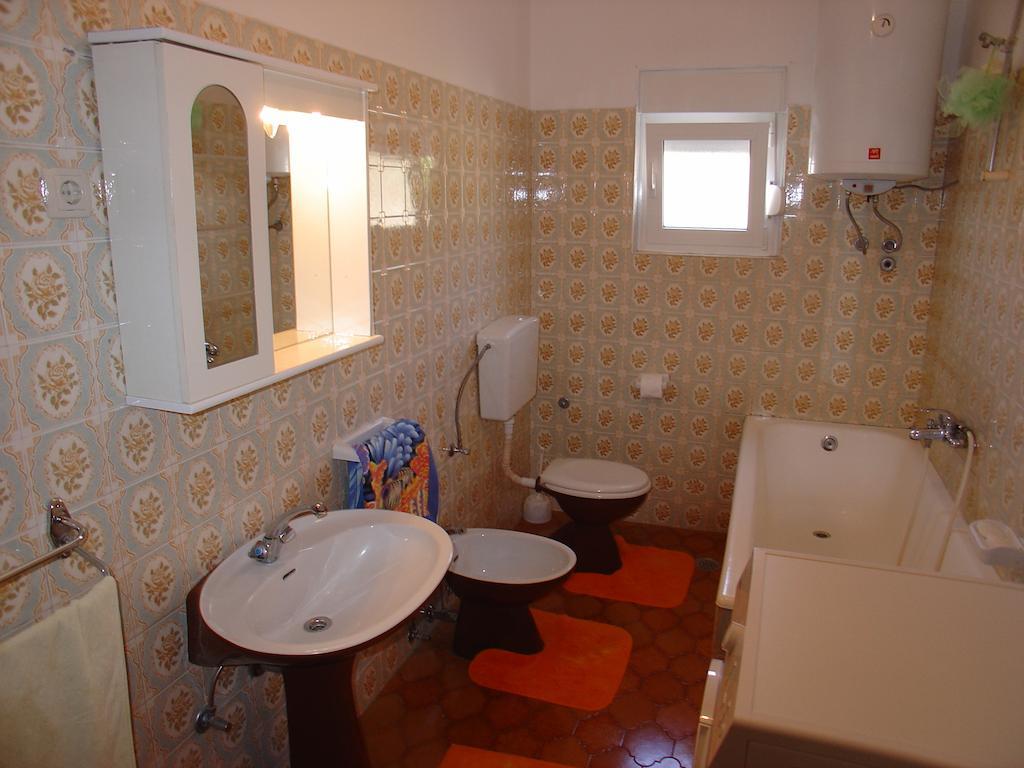 Apartment Tomy Трогир Екстериор снимка